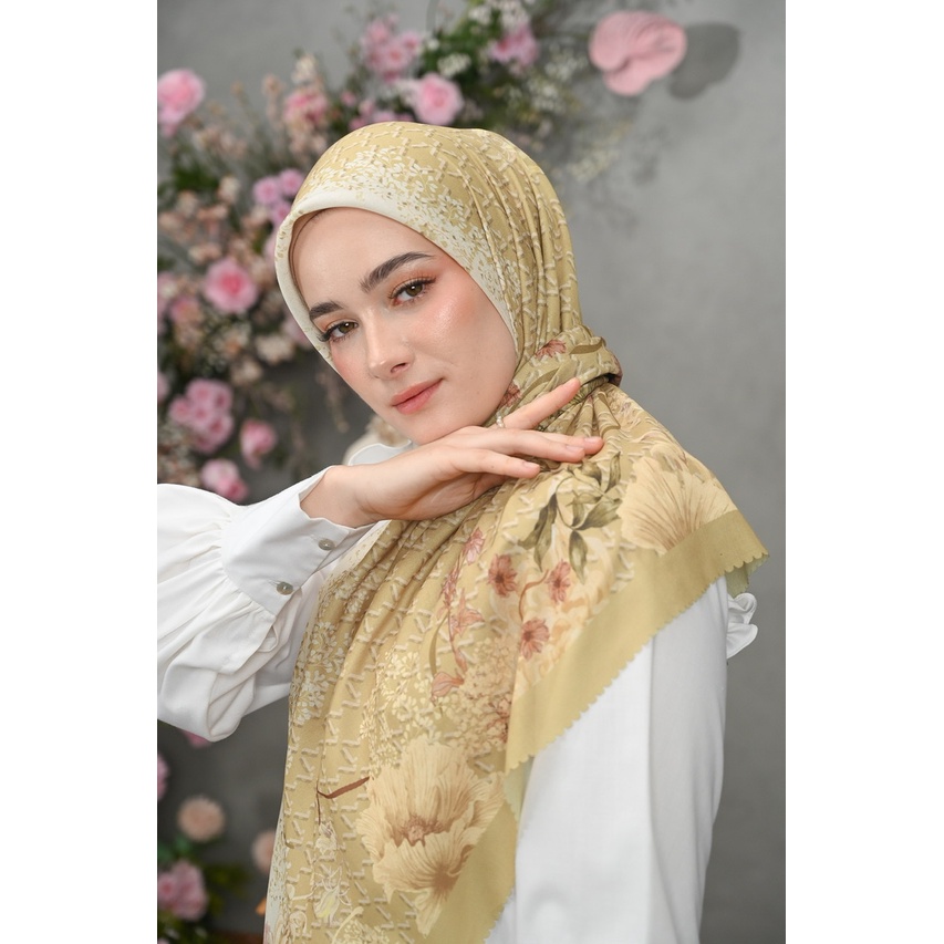 Amour Scarf Standard Large by Heylocal