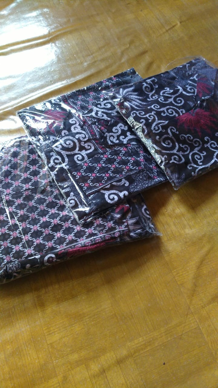 Batik Couple Keluarga Sania Ruffle Ori Ndoro Jowi Dnt Motif Kembang Langit
