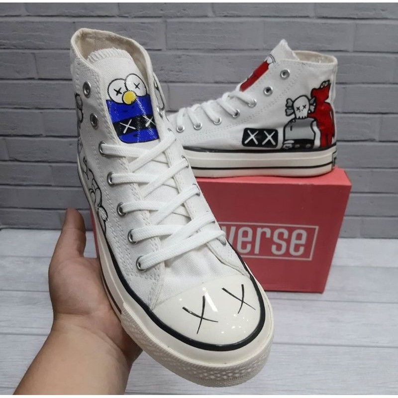 SEPATU SNEAKERS CONV3RSEE HIGH 70s X KAWS GLOSSY (MENGKILAP) PREMIUM BNIB