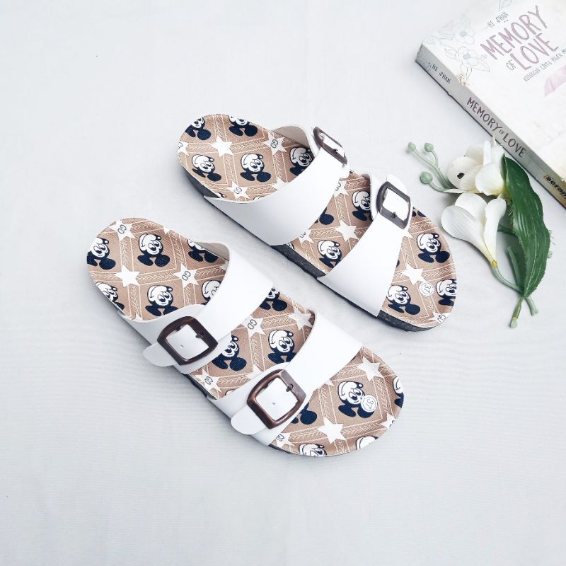 SANDAL MICKEY BAN2 PUTIH