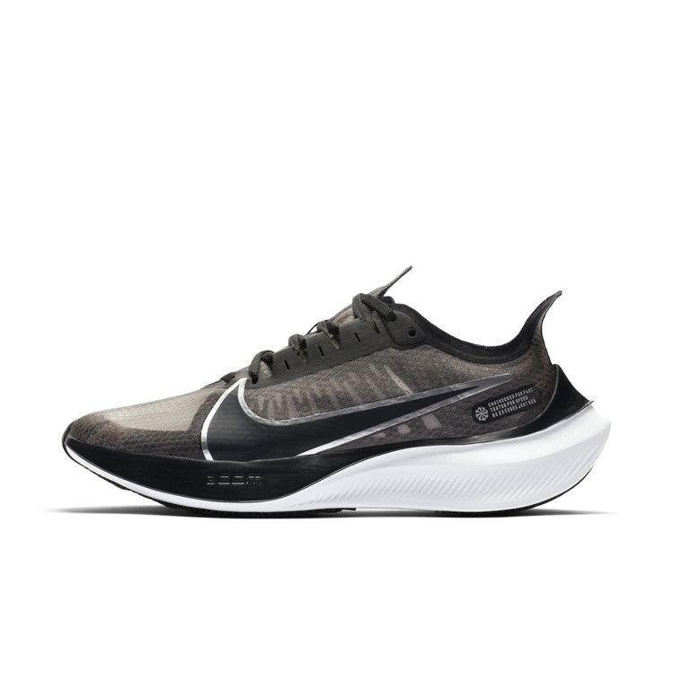 nike zoom gravity harga