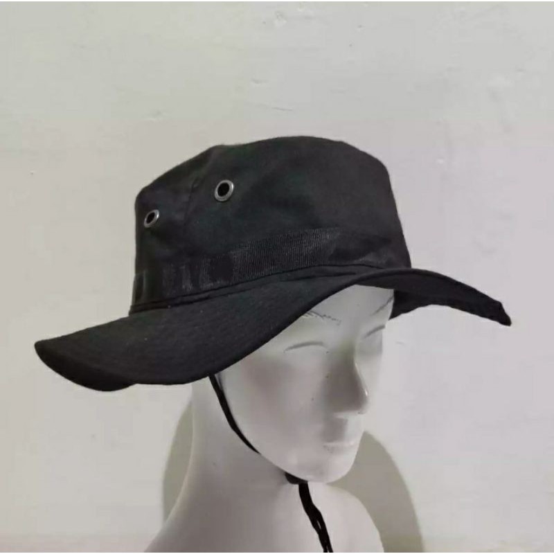 Topi hiking / topi mendaki / topi keplek