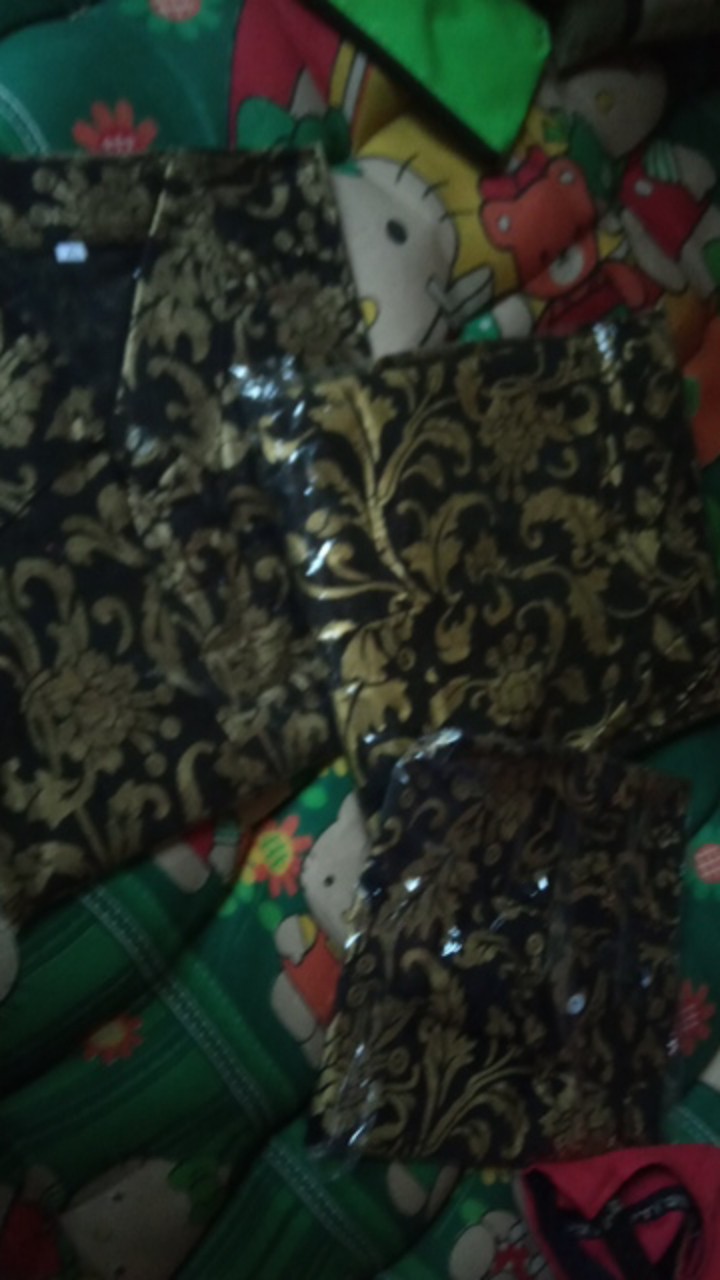 Baju Batik Couple Keluarga Prada