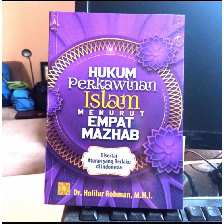 HUKUM PERKAWINAN ISLAM MENURUT EMPAT MAZHAB
