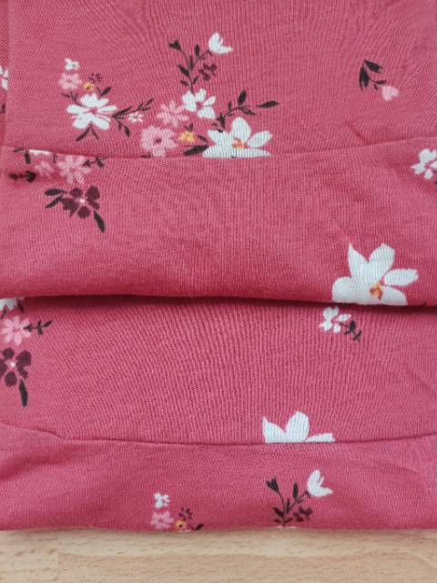 Dress place flower