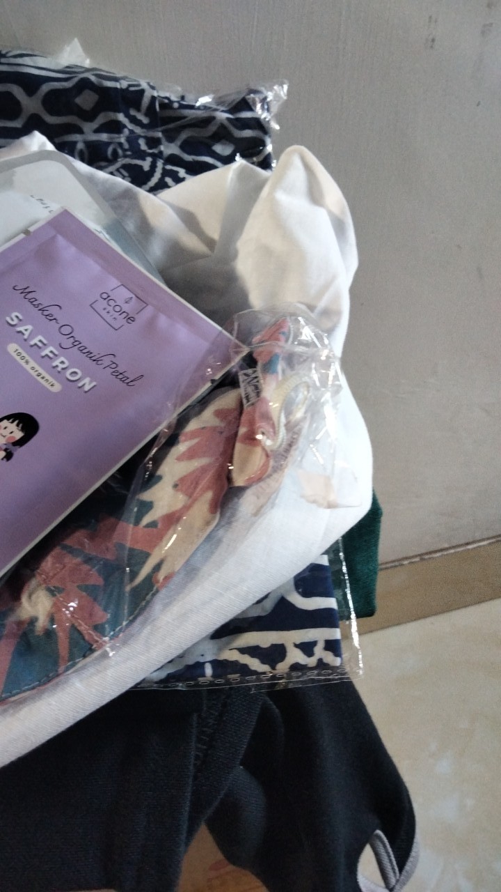 Kemeja Pria Atasan Batik Pria Lengan Pendek Bahan Katun Cap Regular Fit Batik Huza