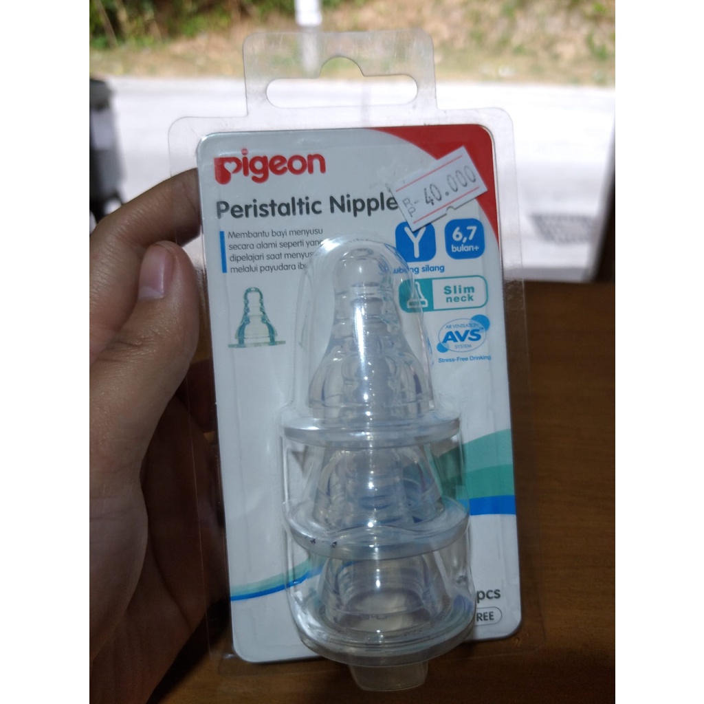 Pigeon Peristaltic Nipple SLIM NECK Blister isi 3 Pcs