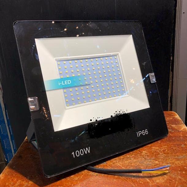 Kap Sorot LED Starlux 100w 100watt IP65 Lampu Tembak Lapangan Panggung .