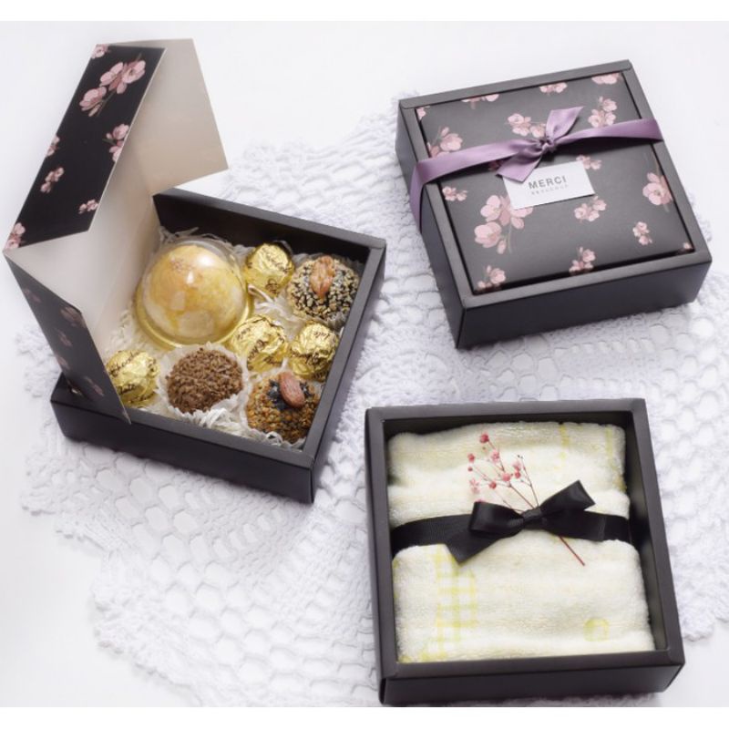 

box serbaguna/box kado/box souvenir/bungkus kado/bungkus hampers