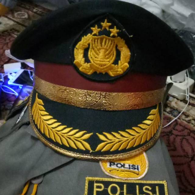 Dijusl pet polisi dan polwan anak/topi polisi anak