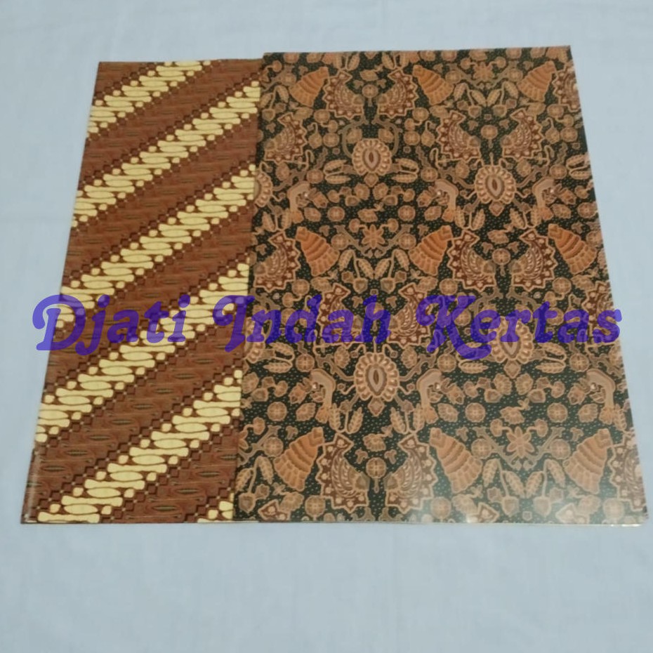 DISKON !!! KERTAS SAMAK / JAJAN / KADO / MOTIF BATIK Uk. 48 x 63 Isi 50 lembar