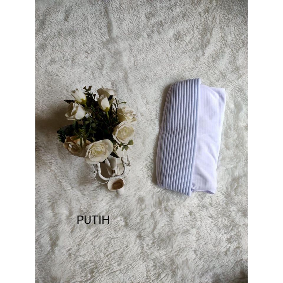 JILBAB BERGO PINGUIN/HIJAB BERGO SPORT JERSY/KERUDUNG KHIMAR PET JERSY/BERGO PINGUIN-Putih