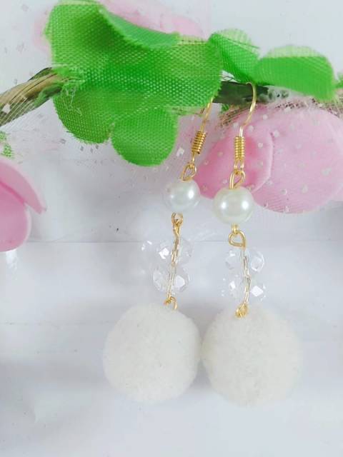 Anting Korea Fashion Terbaru/Anting Pompom Hijab/ KERABU ANTING JUNTAI- ANTING LUCU FASHION JEWELRY