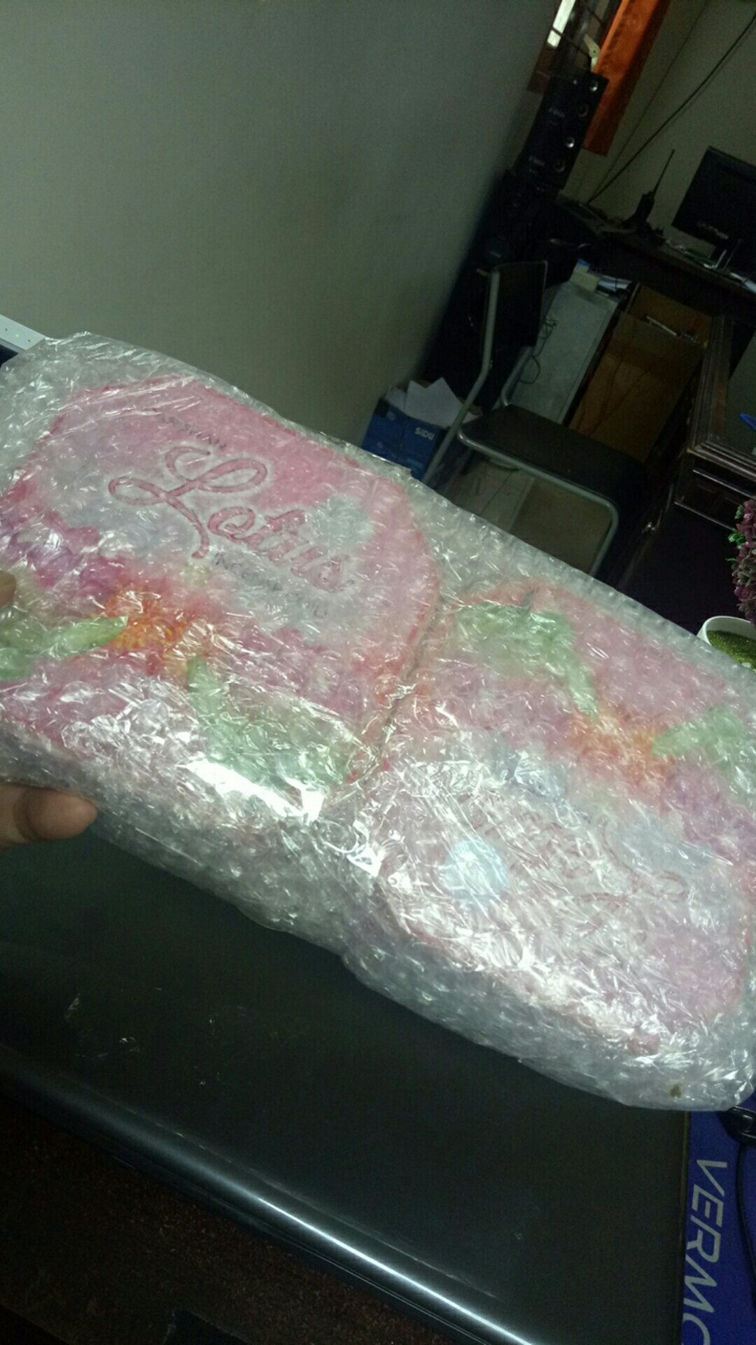 Hio Lingkar Maharaja, Jasmine, Business, Chandan, Red Rose, Champa, Lotus, Amber, Dharsan, Opium