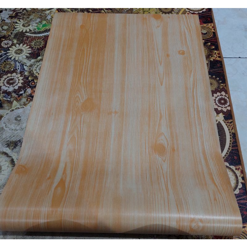 WALLPAPER DINDING MOTIF SERAT KAYU COKLAT MUDA ( KUNING ) 10m x 45cm