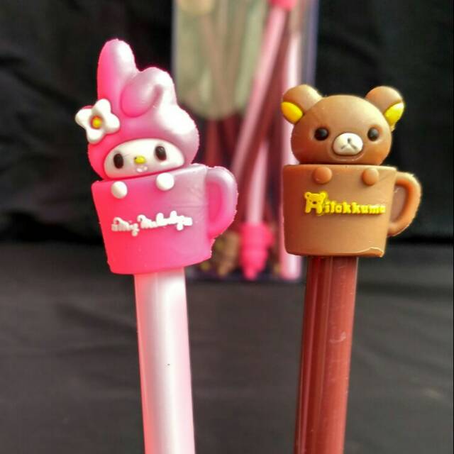 

Pulpen character Beruang lucu