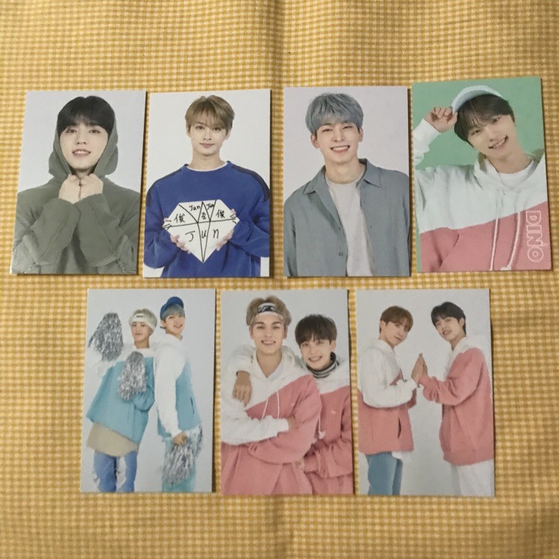 SEVENTEN 2020 CARATLAND TRADING CARD