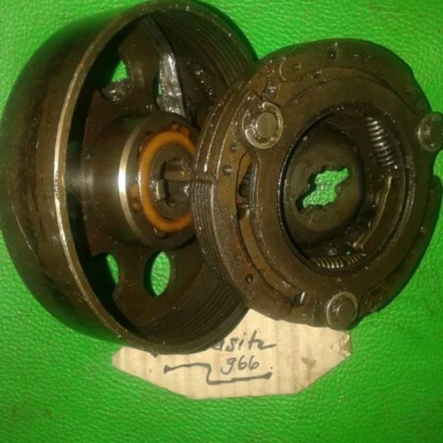 Rumah ganda kampas ganda suzuki smash 110 originall