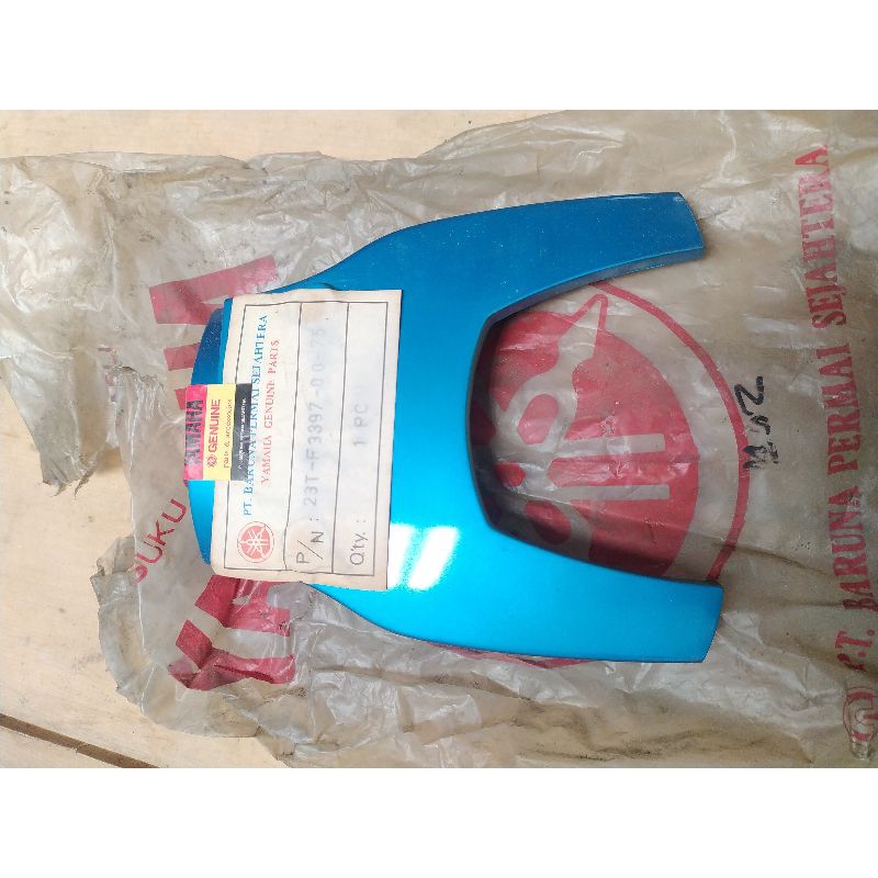 tutup shock depan panel depan dasi yamaha v80 v80 excellent original nos