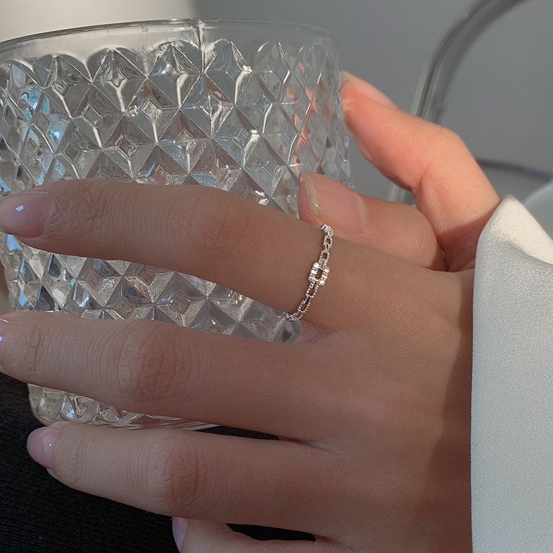 Cincin Silver Desain Rantai Hias Kristal Zircon Untuk Wanita