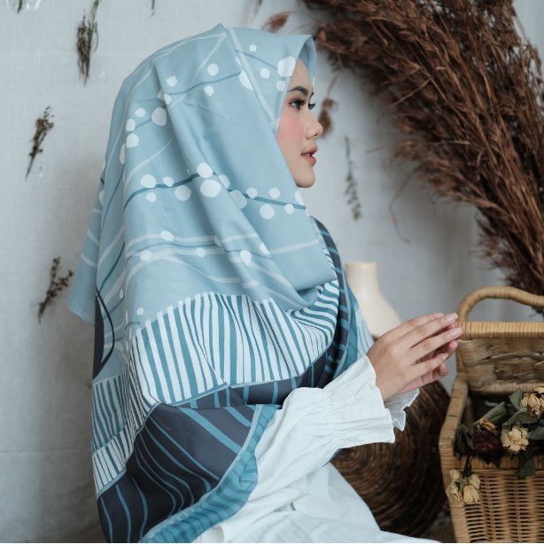 KERUDUNG SEGI EMPAT PRINTING MOTIF JILBAB SEGIEMPAT HIJAB SEGIEMPAT SCARF PARVEEN