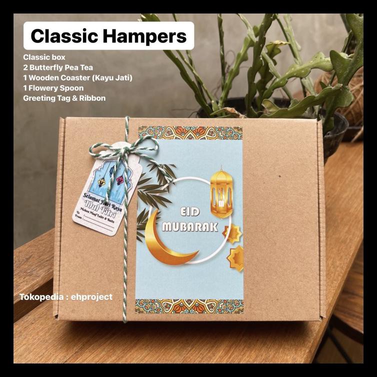 

CLASSIC HAMPERS NATAL CHRISTMAS LEBARAN SINCIA IMLEK BIRTHDAY HADIAH KUALITAS TERBAIK