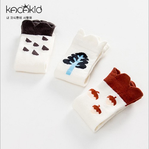 Kaos kaki korea, kaos kaki panjang selutut, kaos kaki putih motif, kaos kaki lucu