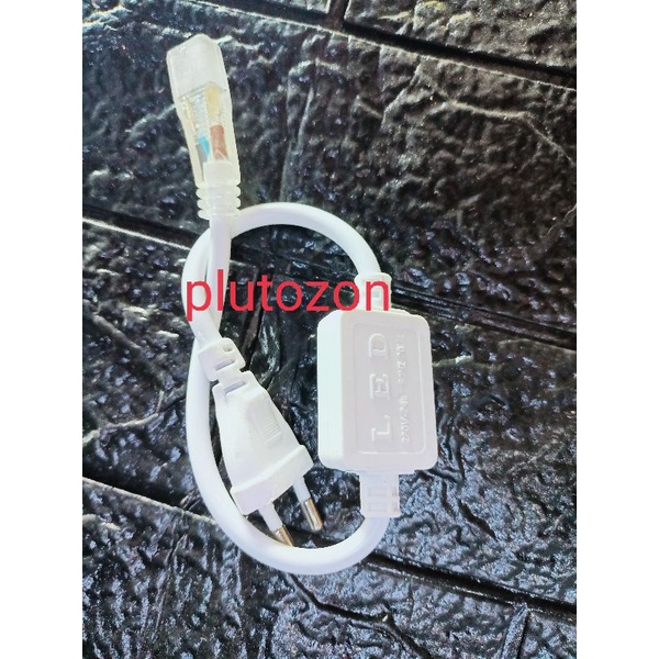 COLOKAN/SOKET/ADAPTOR UNTUK LED STRIP 5050 220volt arus AC