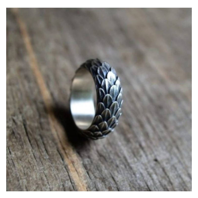 Cincin Model Sisik Naga Gaya Punk Retro Untuk Pria Dan Wanita