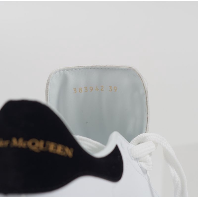 Sepatu Alexander McQueen White/Black