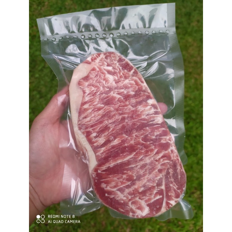 Wagyu SIRLOIN Steak Meltique 200 gram 1 kg - daging steak striploin meltik stik halal