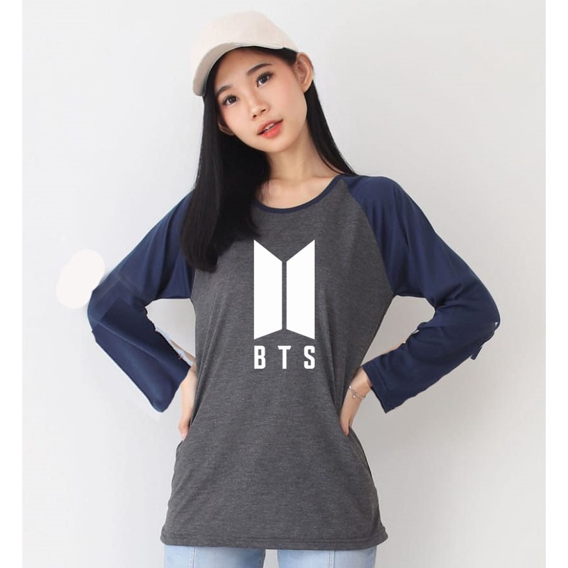 Kaos Raglan Abu Tua Lengan Panjang Gambar BTS