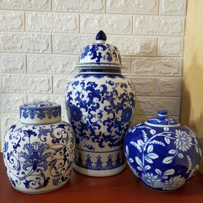 Ceramic | Tochin Putih Biru/Keramik Putih Biru/Toples China/Pajangan Putih Biru