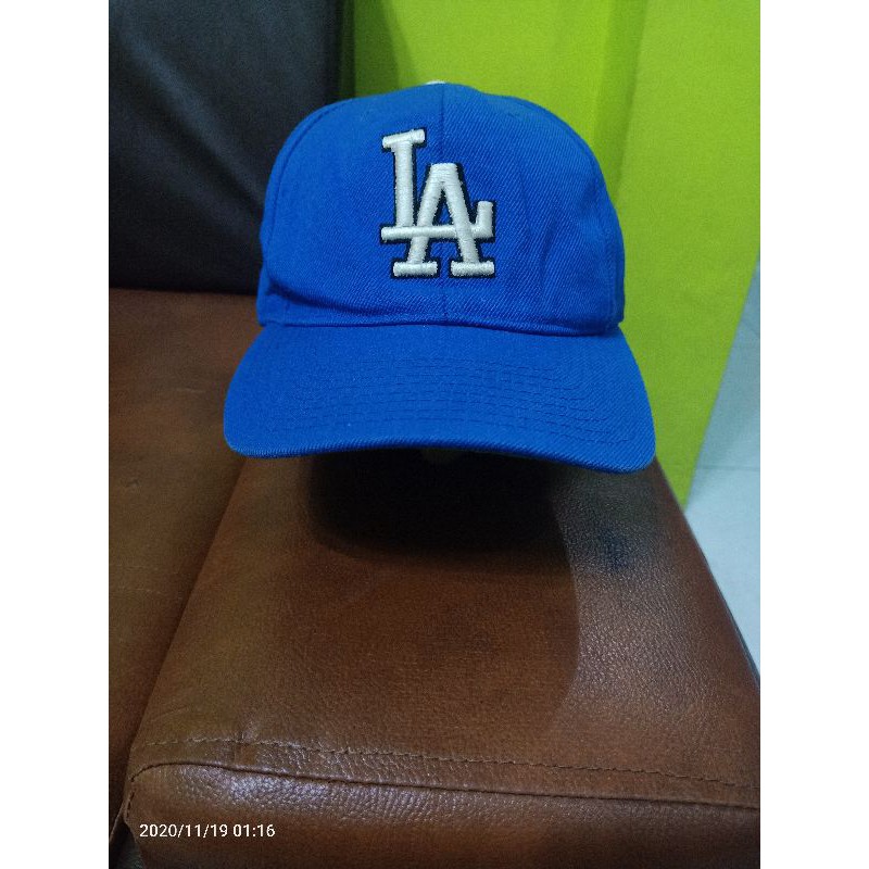 topi BUILT UP LA second THRIFT PRELOVED