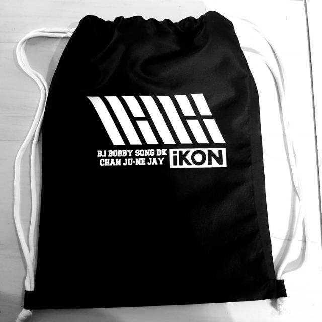 IKONIC TAS SERUT RANSEL KPOP