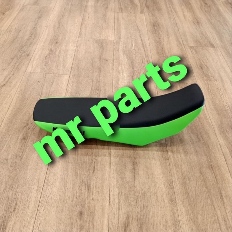 jok jog sadel hijau hitam klx 150 bf dtracker dtraker dt new bf original