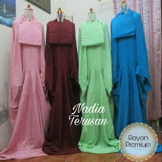 Mukena Bali Terusan Warna Polos Rayon Premium HQ Super Jumbo