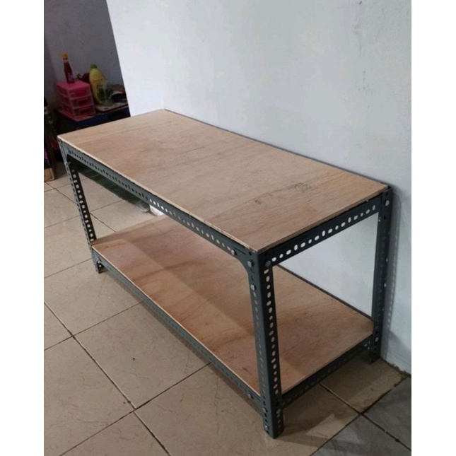 MEJA BESI SIKU LUBANG