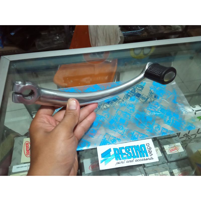 selahan engkol kick starter Vespa super sprint vbb almunium bagus