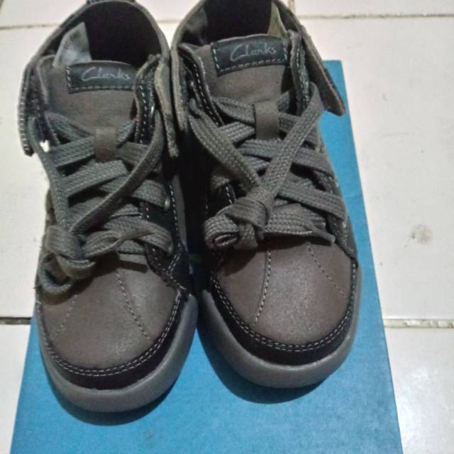 Sepatu Anak Clarks Kintor Boy Baru