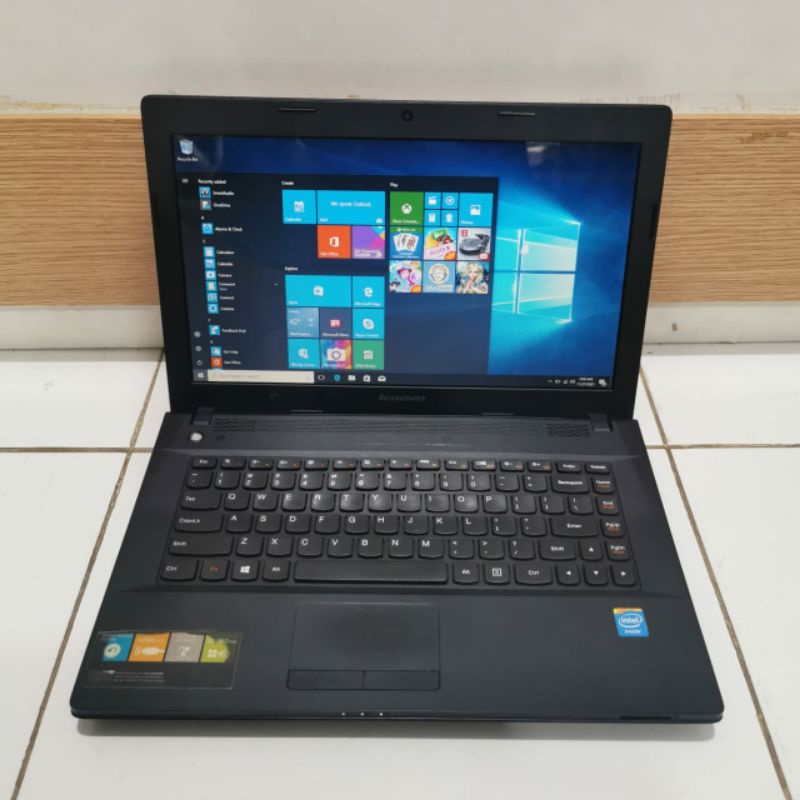 Laptop Lenovo G400 intel Celeron 1005M Ram 4GB HDD 320GB Windows 10 Layar 14 inc Intel HD Graphic Fu