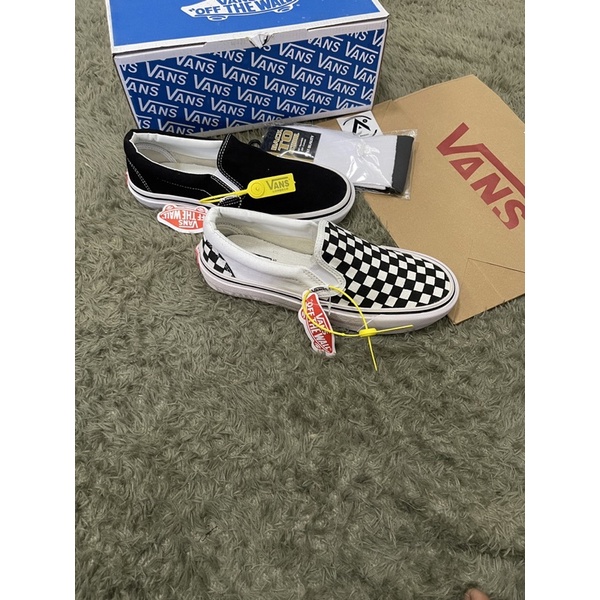 TERMURAH !!Sepatu checkboard slip on/sloop pria wanita