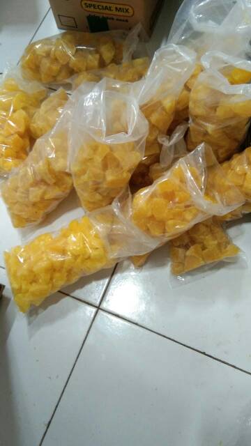 

Gula Batu Kuning Potongan Kecil - Cap Gajah - Kemasan 1 KG IK3