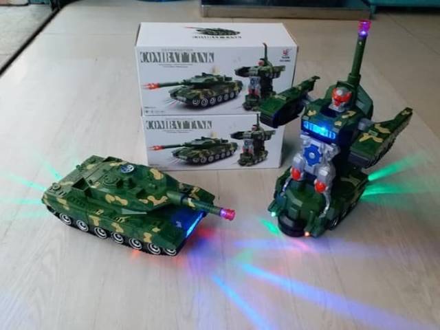 Mainan Tank jadi robot Combat Deformation