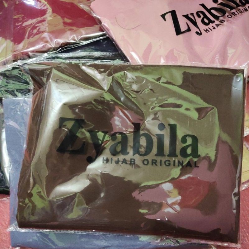 Jilbab bergo Maryam bahan wolfis brand original-Coklat tua