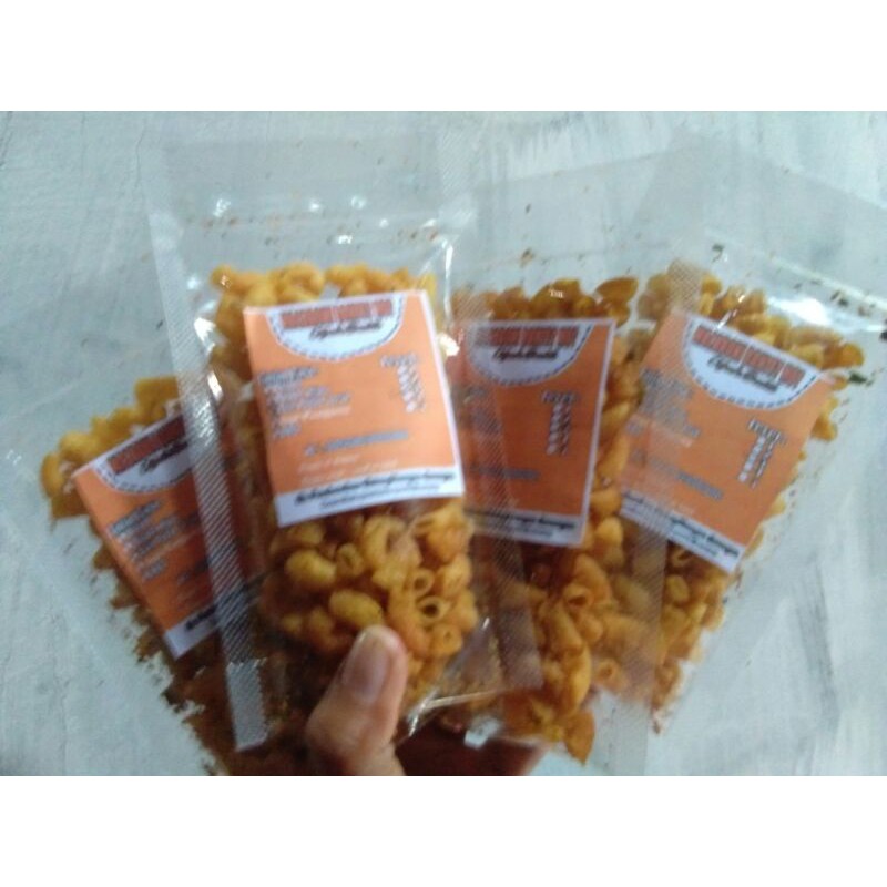 

macaroni bantet hot