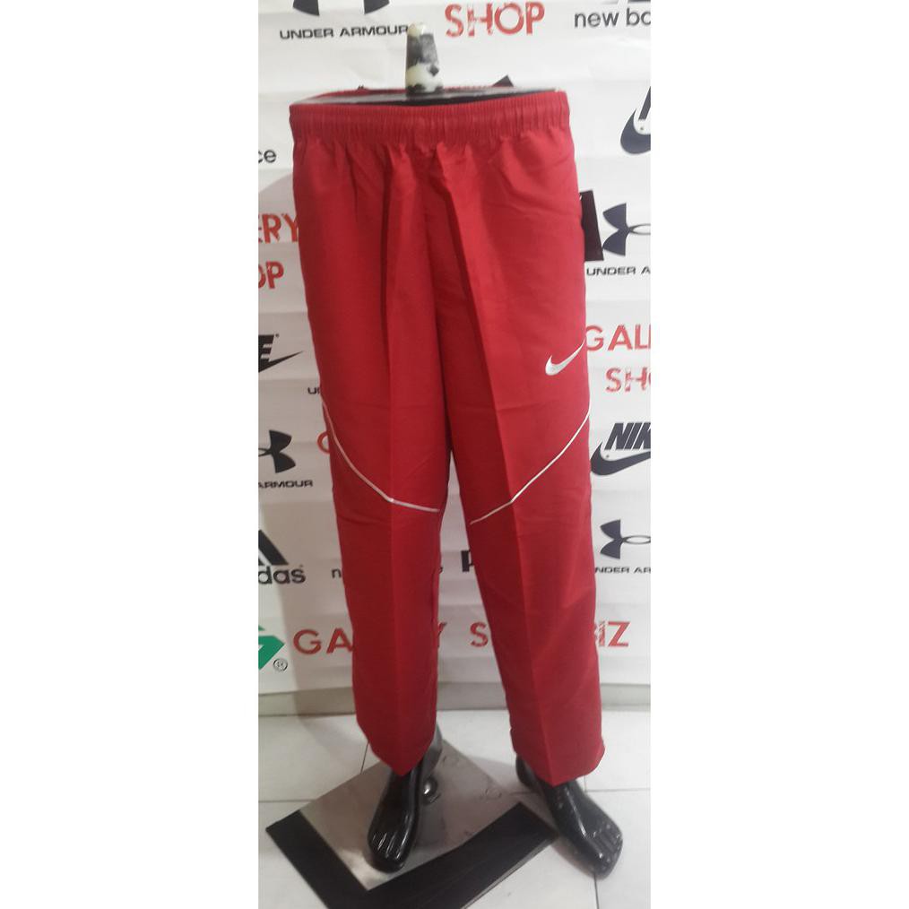 celana training parasut nike panjang merah -gallspt