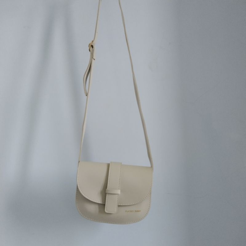 Sling bag Playboy Bunny - Sling Bag Wanita - Tas Selempang - Bukan Bekas / Preloved