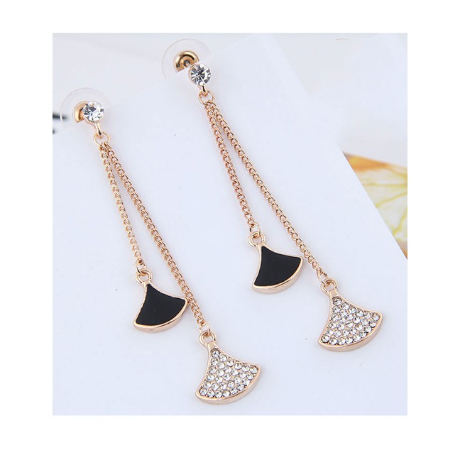 LRC Anting Tusuk Fashion 925 Silver Triangle Earring A5817X