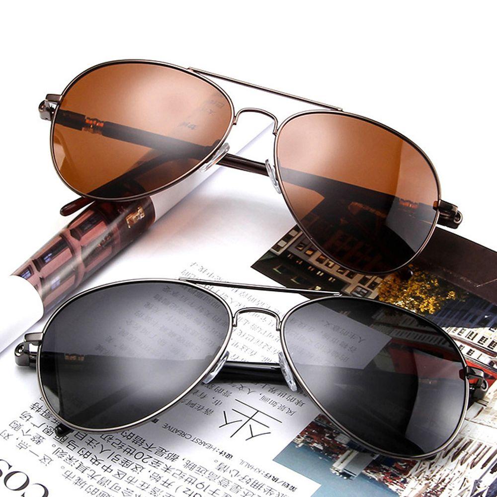 [Elegan] Pria Kacamata Hitam Street shot Vintage Vision Care Bingkai Logam Mengemudi Polarized Eyewear